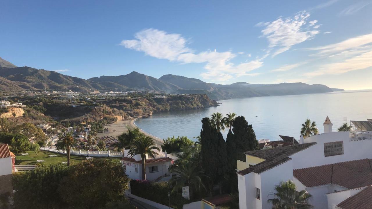Nerja Burriana Playa Apartment Exterior photo